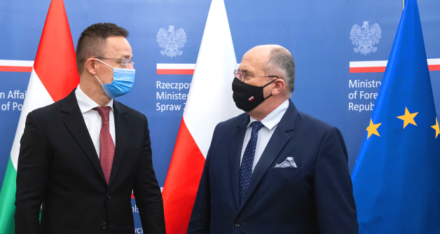 Minister spraw zagranicznych Zbigniew Rau spotkał się z ministrem spraw zagranicznych i handlu Węgier Péterem Szijjártó